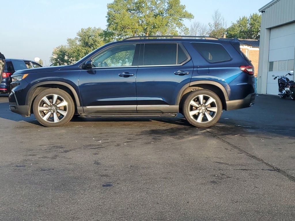 Used 2023 Honda Pilot Elite image 7