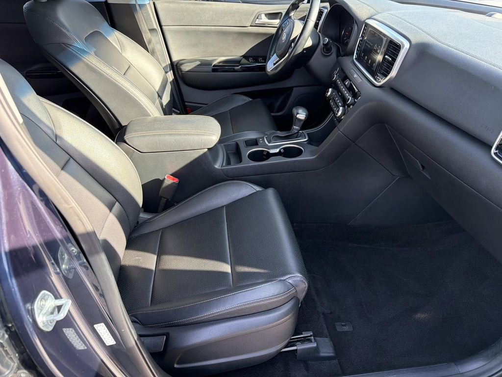 Used 2021 Kia Sportage EX image 25