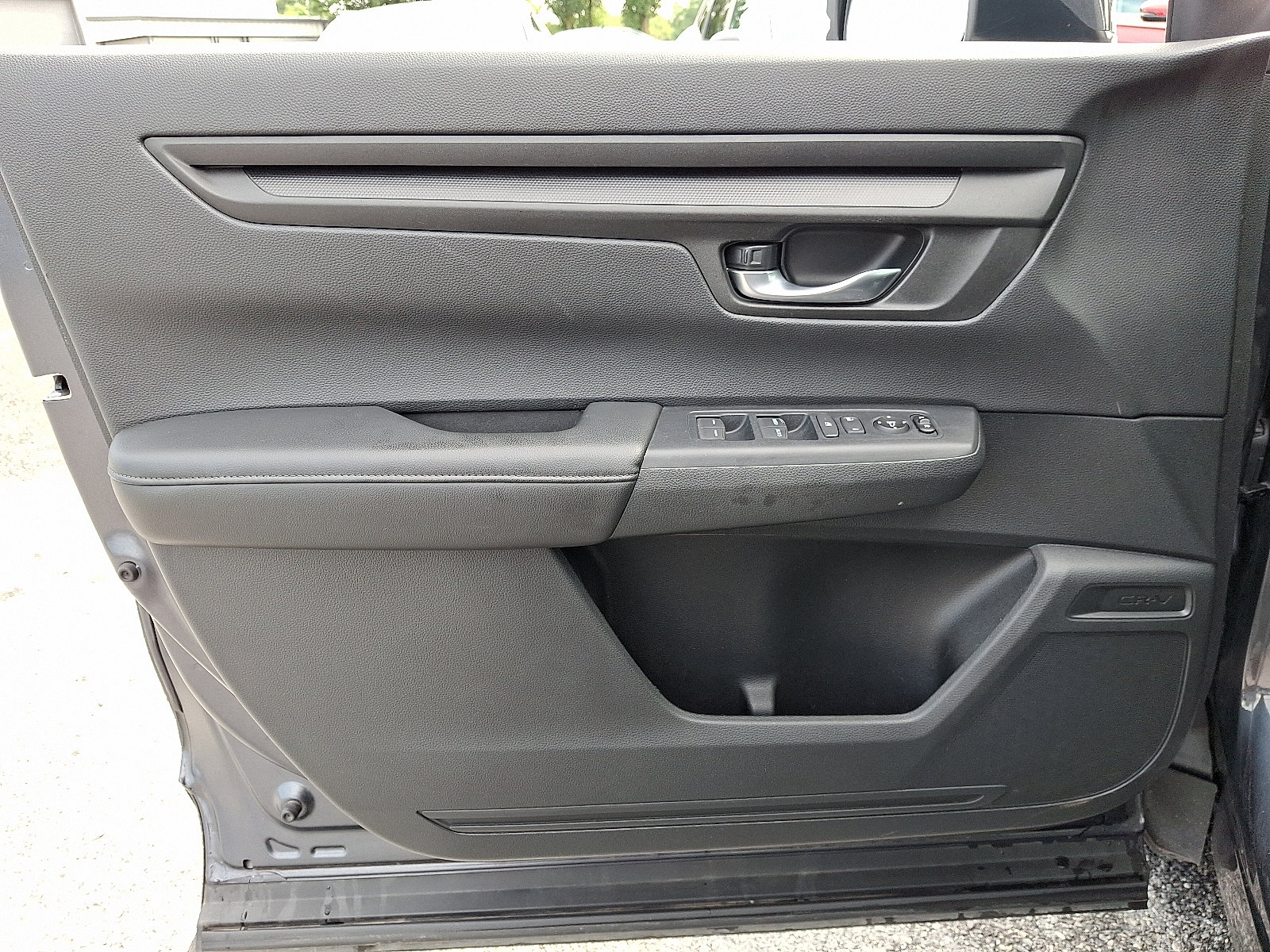 Used 2025 Honda CR-V EX image 12