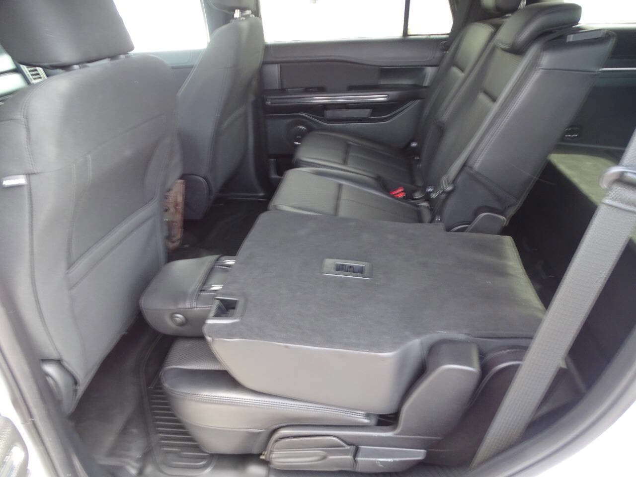 Used 2020 Ford Expedition XL AWD/4WD image 28