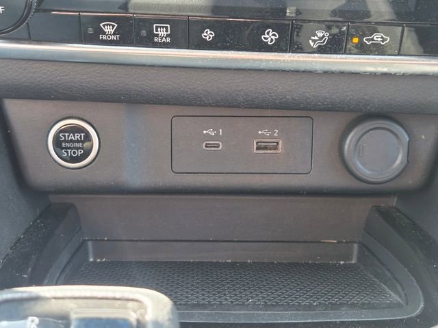 Used 2021 Nissan Rogue SV FWD image 34