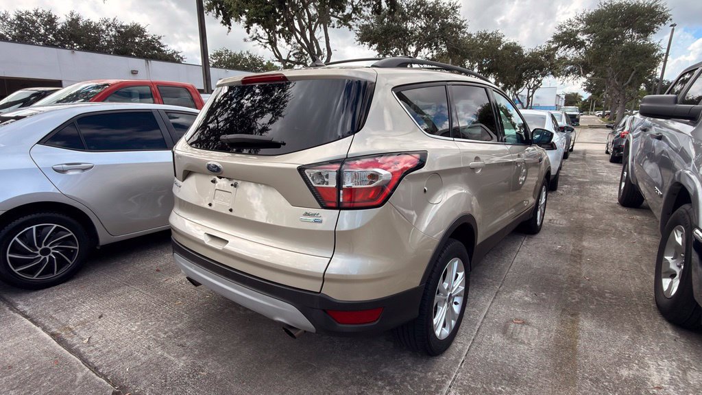 Used 2018 Ford Escape SEL AWD/4WD image 10