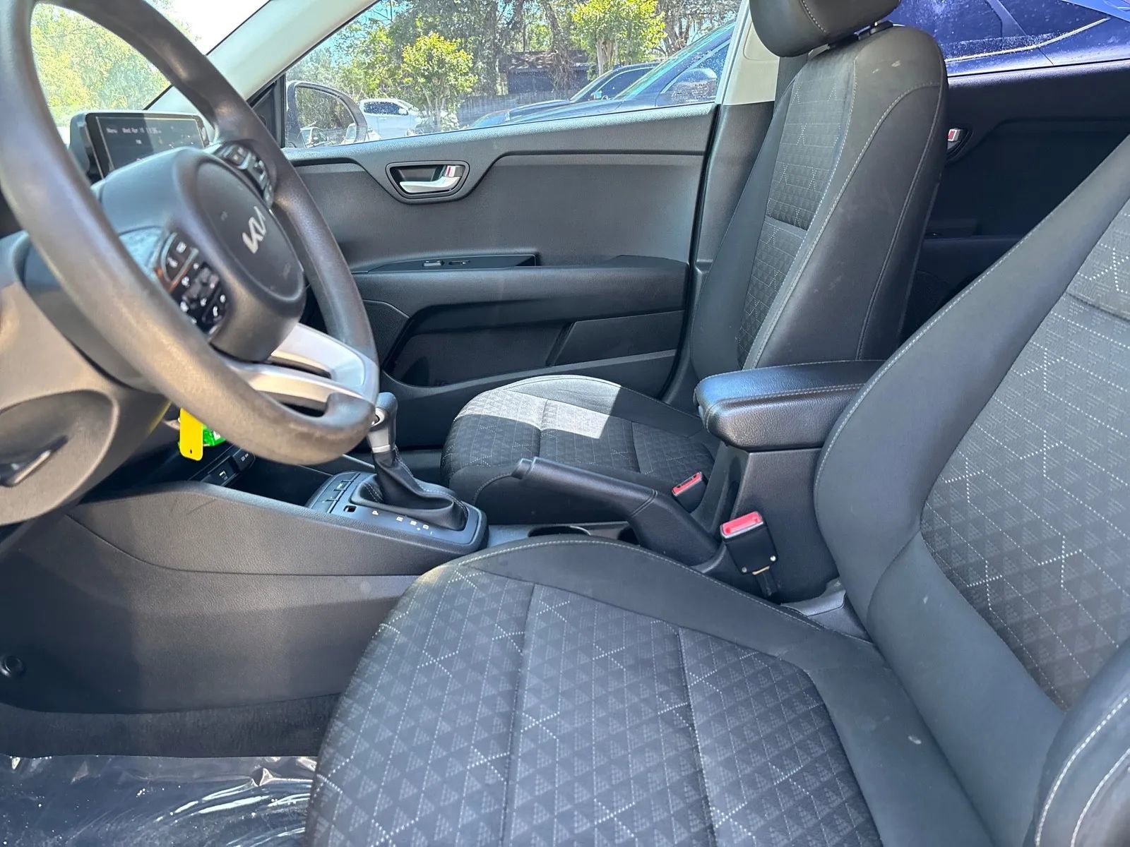 Used 2023 Kia Rio S FWD image 10