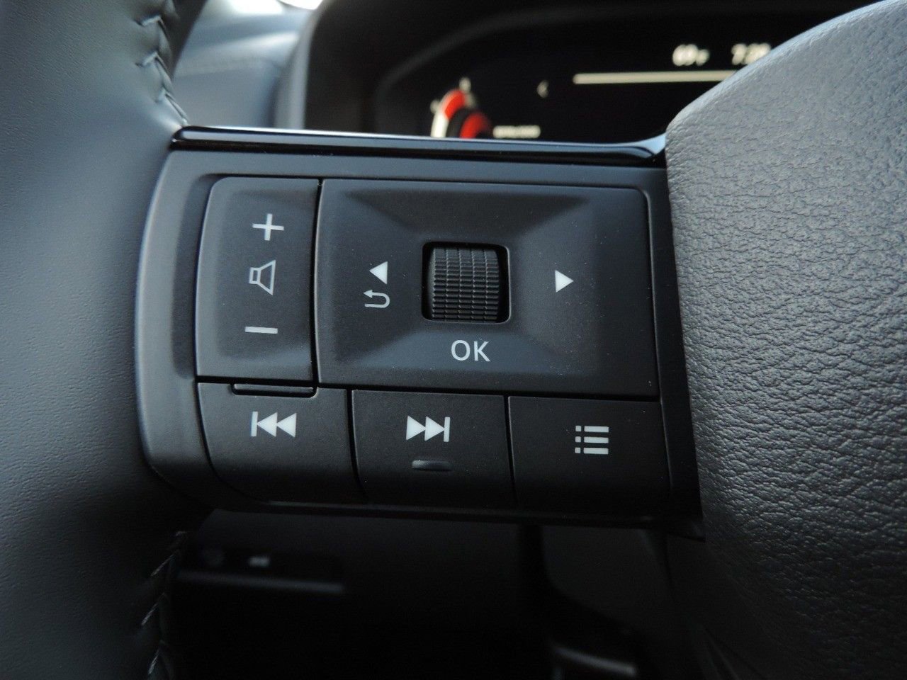 New 2026 Nissan Rogue Platinum w/ Platinum Premium Package image 25