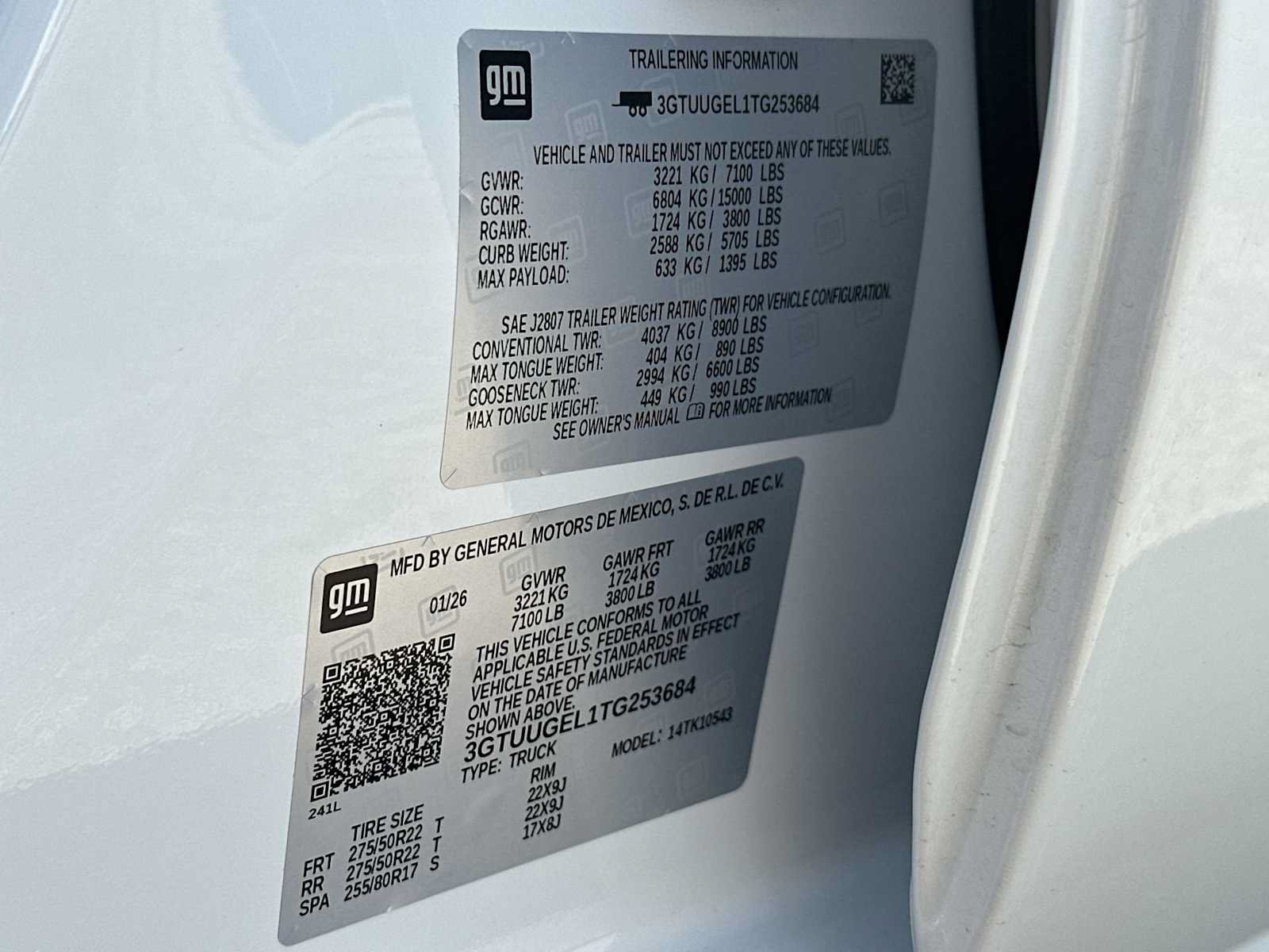 Certified 2026 GMC Sierra 1500 Denali w/ Denali Reserve Package AWD/4WD image 40
