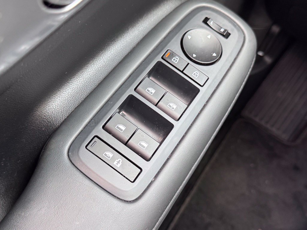 Certified 2026 Hyundai Santa Fe SEL FWD image 24