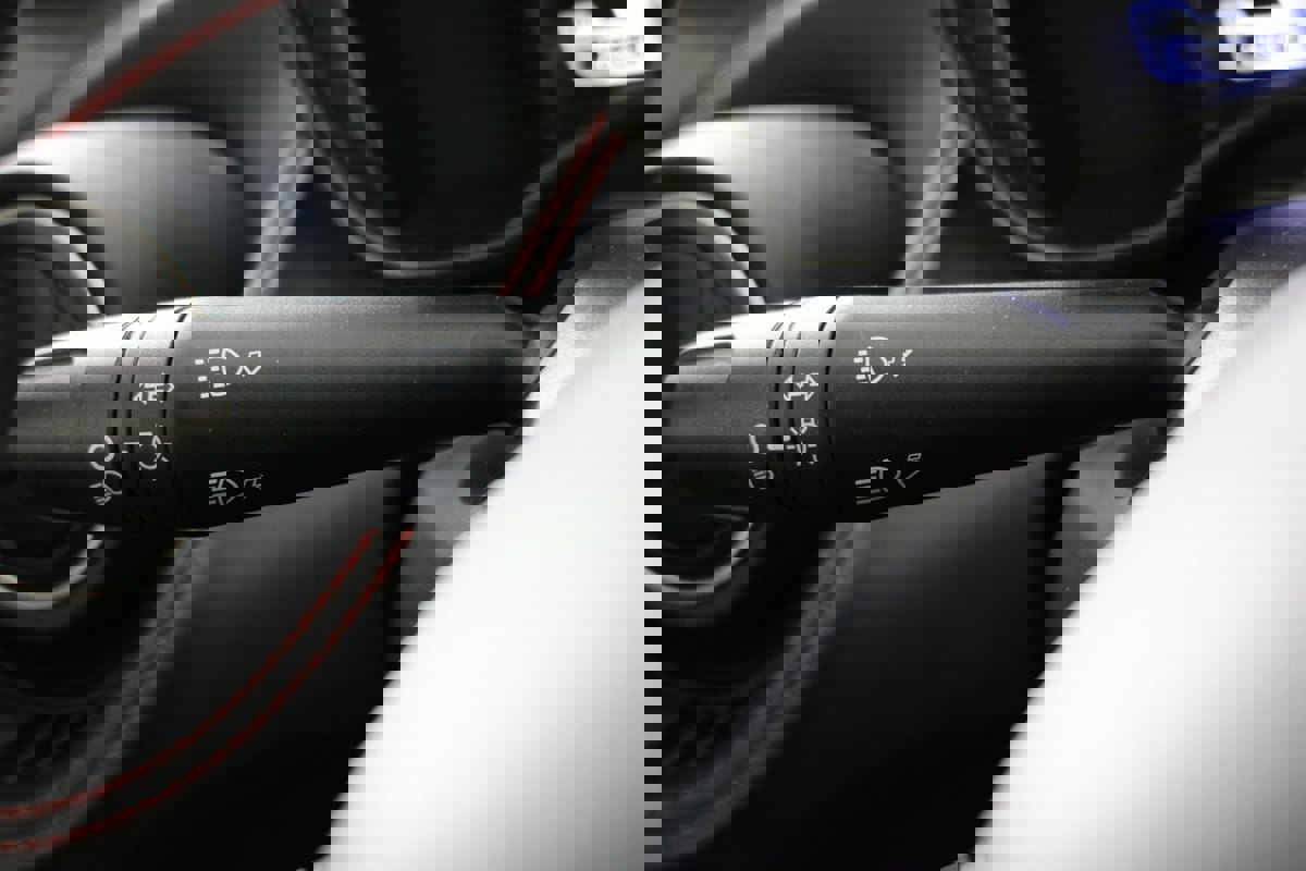 Used 2015 Alfa Romeo 4C Base w/ Leather Interior Group image 16