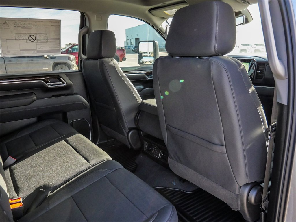 New 2026 GMC Sierra 3500 SLE w/ Preferred Package image 21
