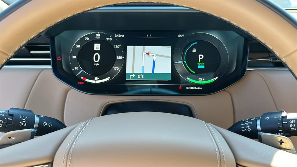 Used 2025 Land Rover Range Rover Sport Dynamic SE image 16