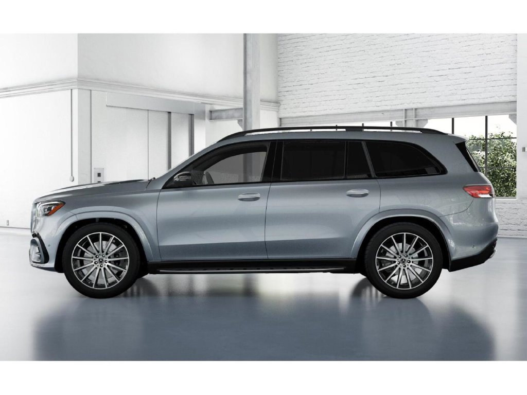 Used 2026 Mercedes-Benz GLS 450 4MATIC image 34