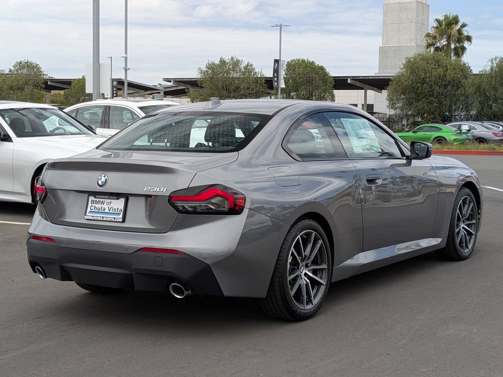 New 2026 BMW 230i Coupe RWD image 6