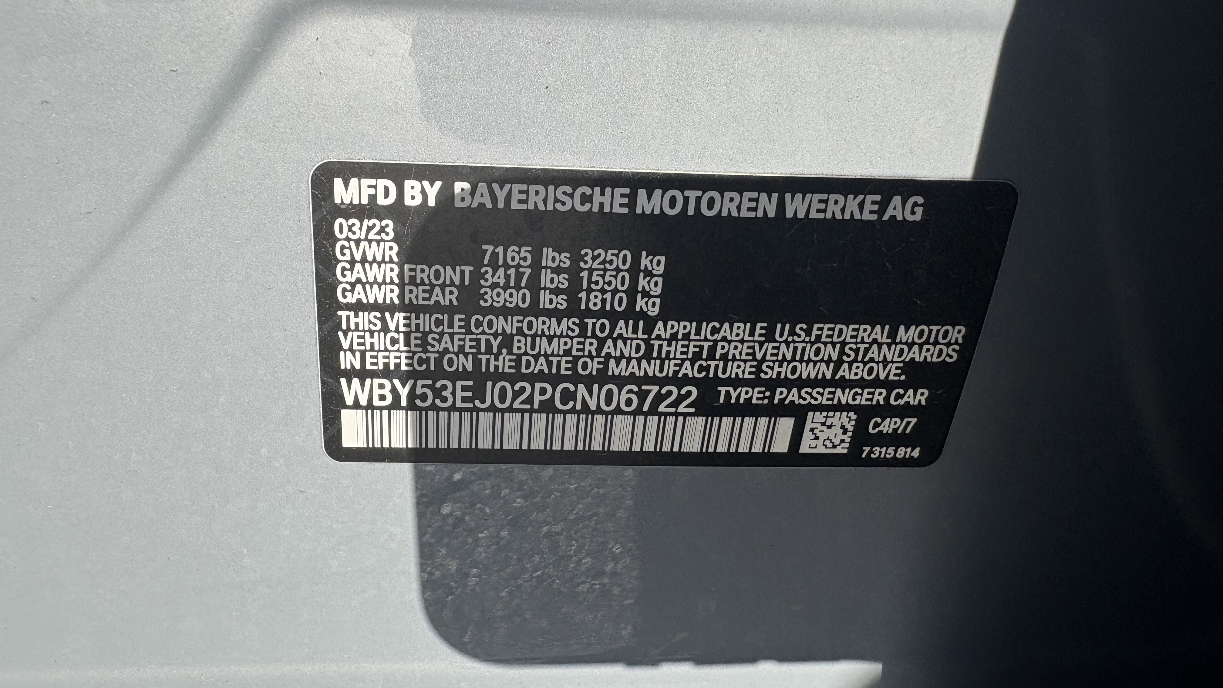 Certified 2023 BMW i7 xDrive60 w/ Executive Package 2 AWD/4WD image 34