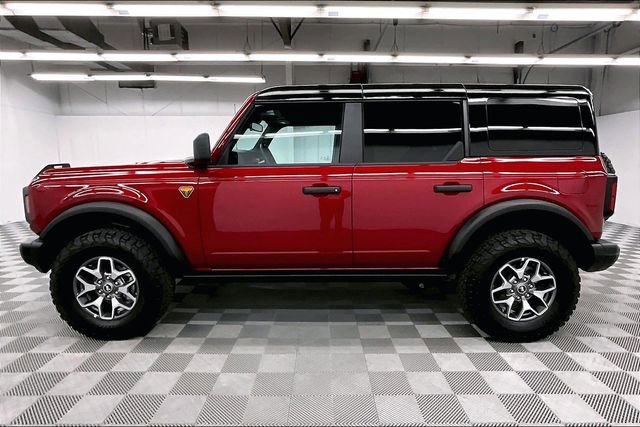 Used 2025 Ford Bronco Badlands AWD/4WD image 13