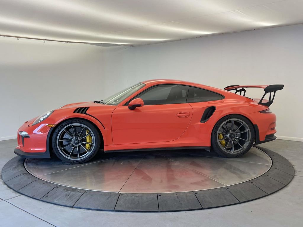 Used 2016 Porsche 911 GT3 RS RWD image 2