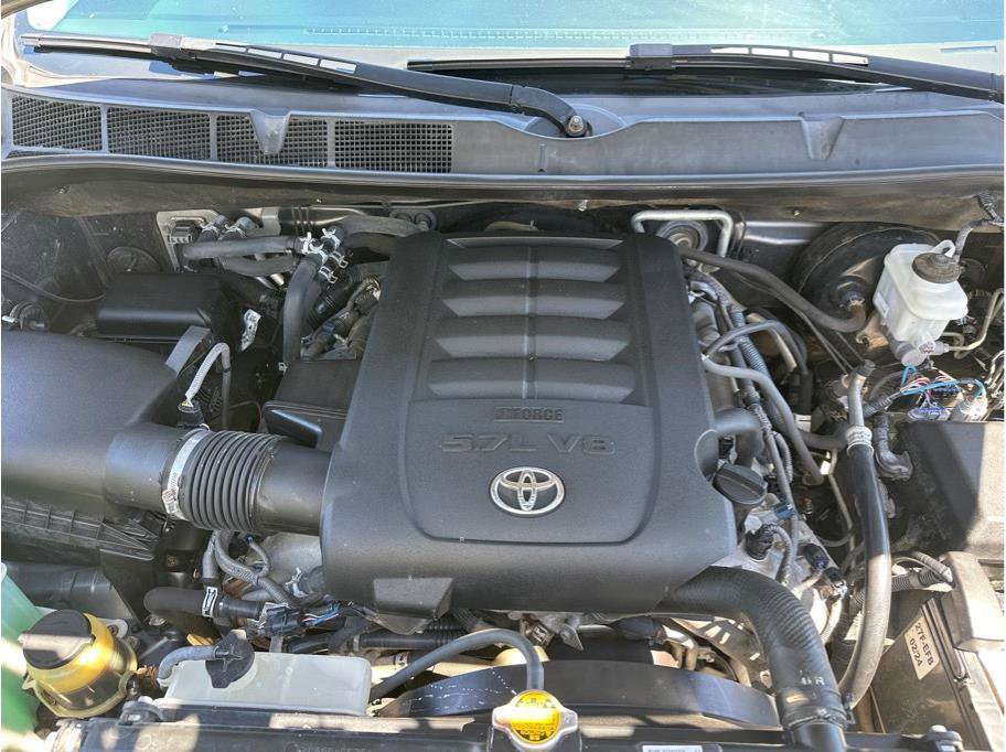 Used 2016 Toyota Sequoia Limited w/ Safety & Convenience Package AWD/4WD image 23