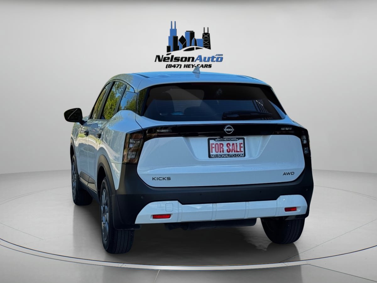 Used 2025 Nissan Kicks S AWD/4WD image 7