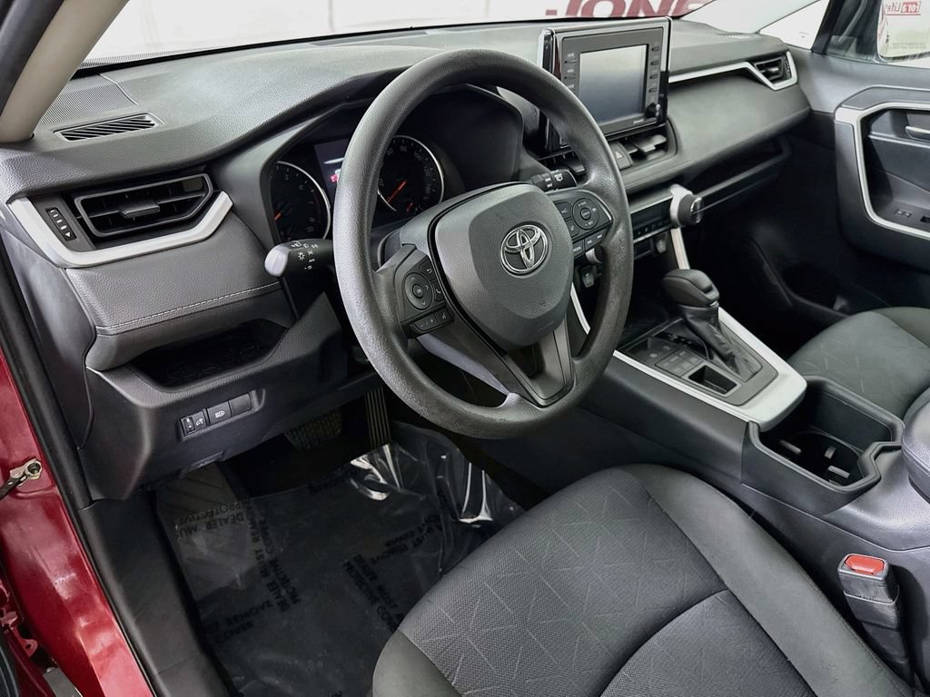 Certified 2022 Toyota RAV4 XLE AWD/4WD image 17