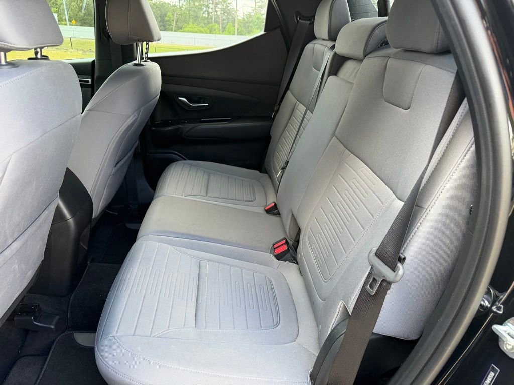 Used 2022 Hyundai Santa Cruz SEL Premium w/ Cargo Package image 12
