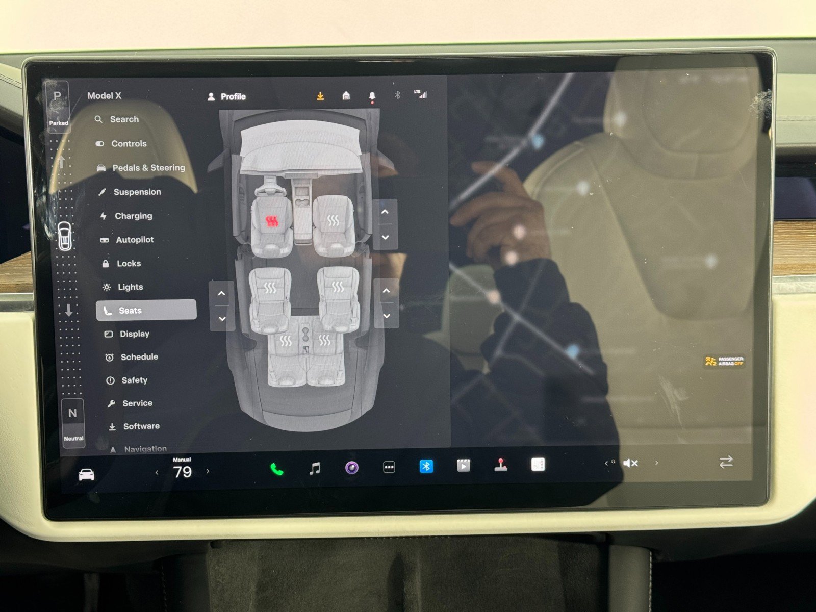 Used 2022 Tesla Model X image 26