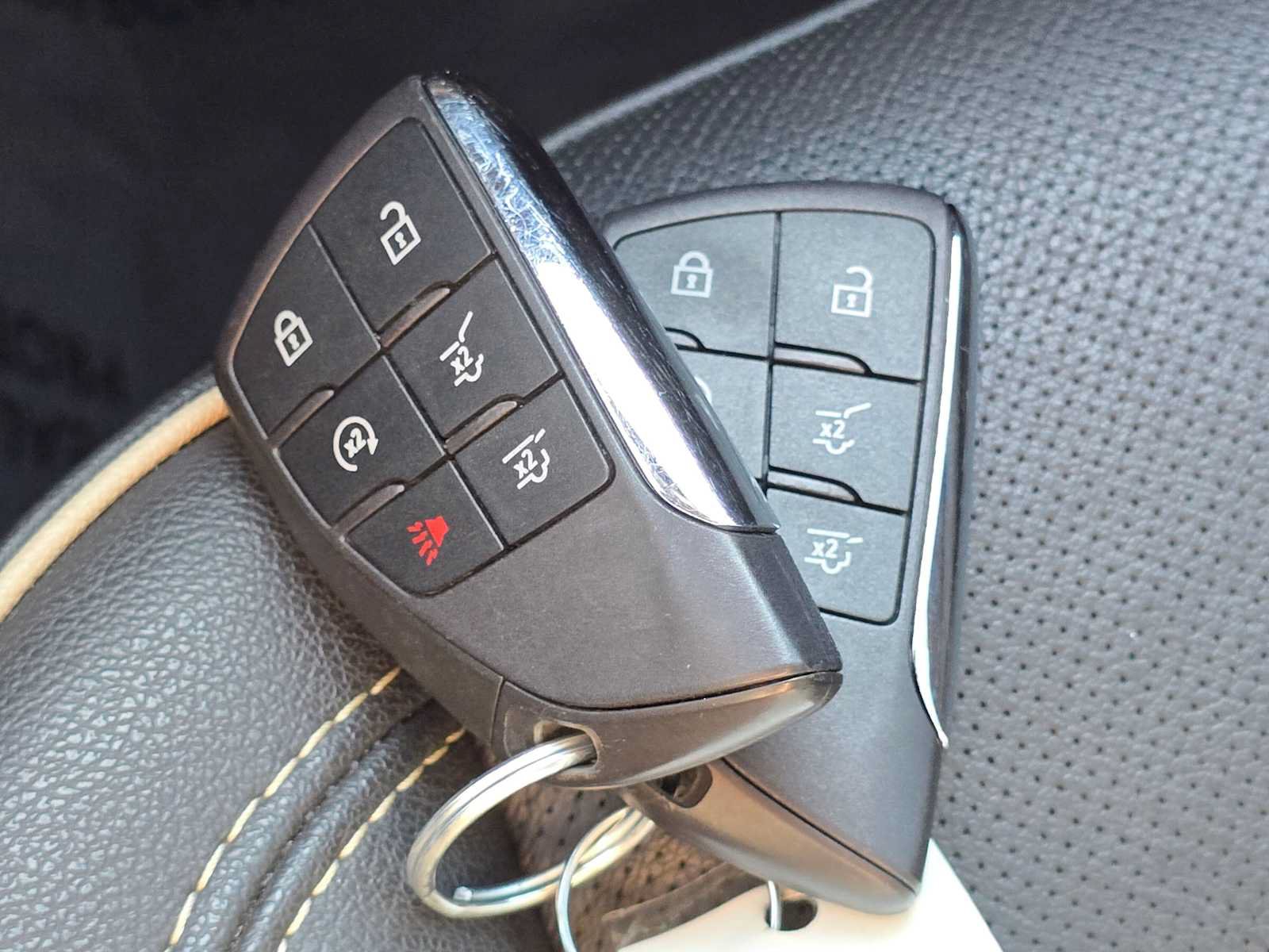 Used 2023 Chevrolet Tahoe Premier w/ Advanced Technology Package AWD/4WD image 35