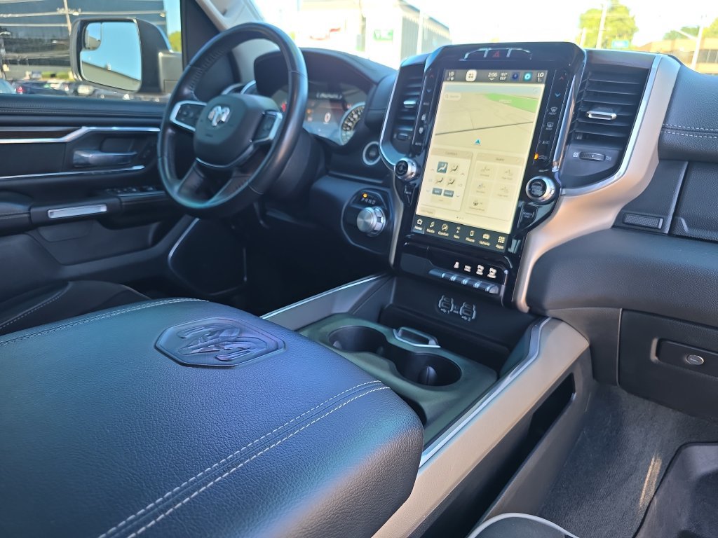 Used 2022 RAM 1500 Laramie RWD image 19