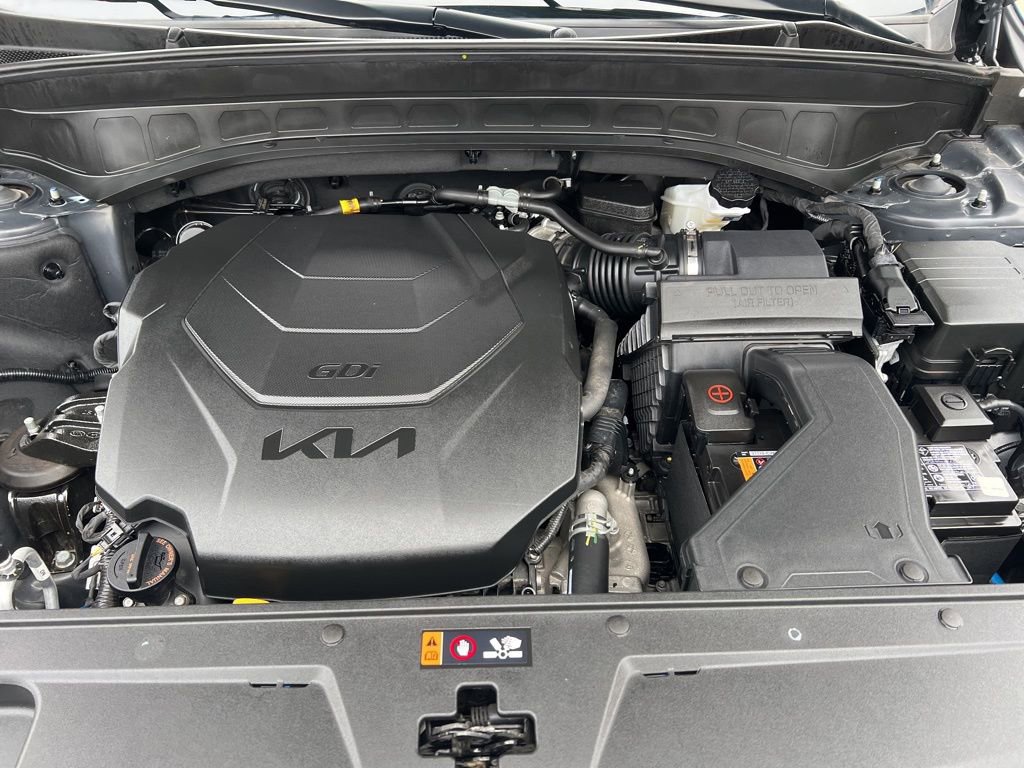 Certified 2024 Kia Telluride LX image 27