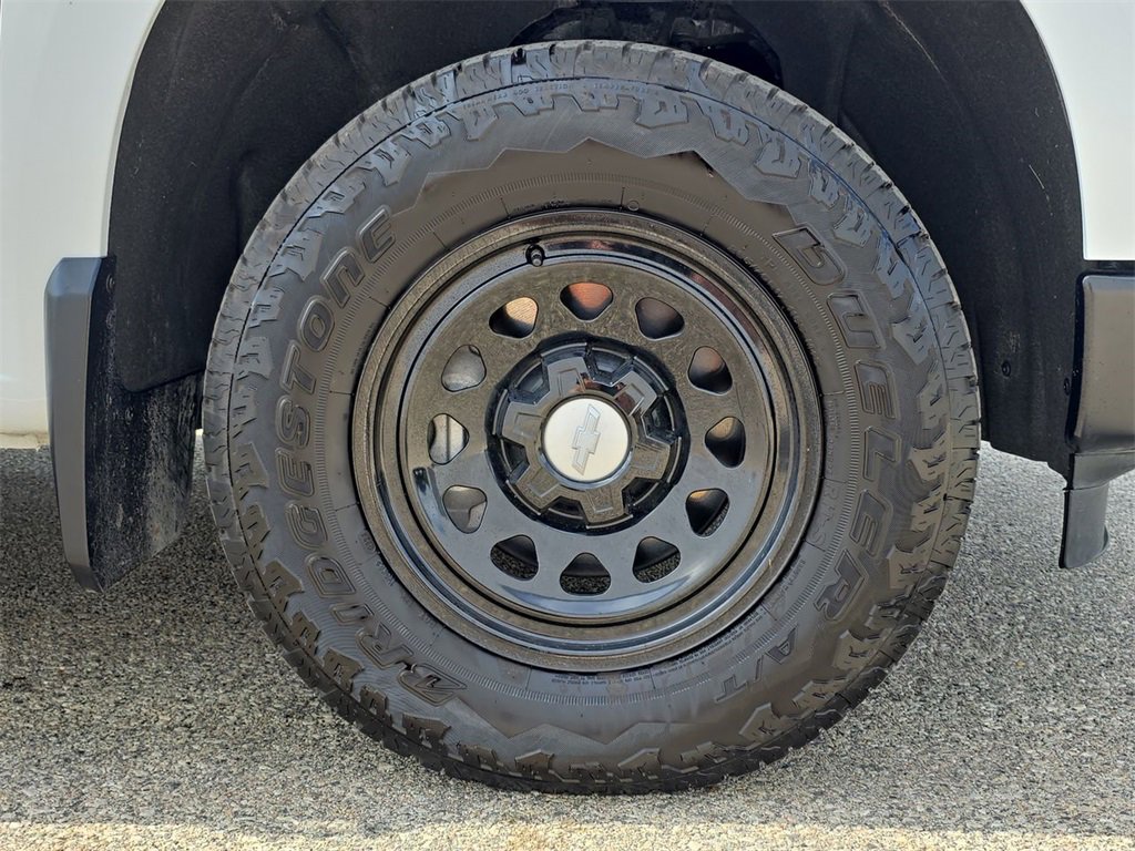 Used 2024 Chevrolet Silverado 1500 W/T image 34
