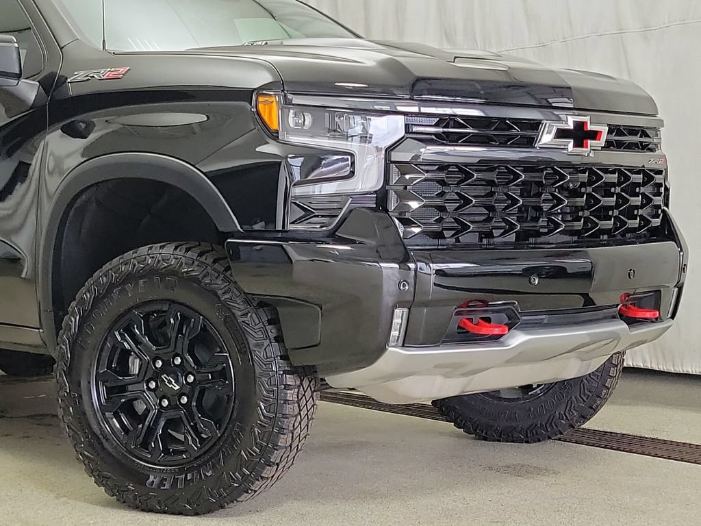 Certified 2026 Chevrolet Silverado 1500 ZR2 AWD/4WD image 2