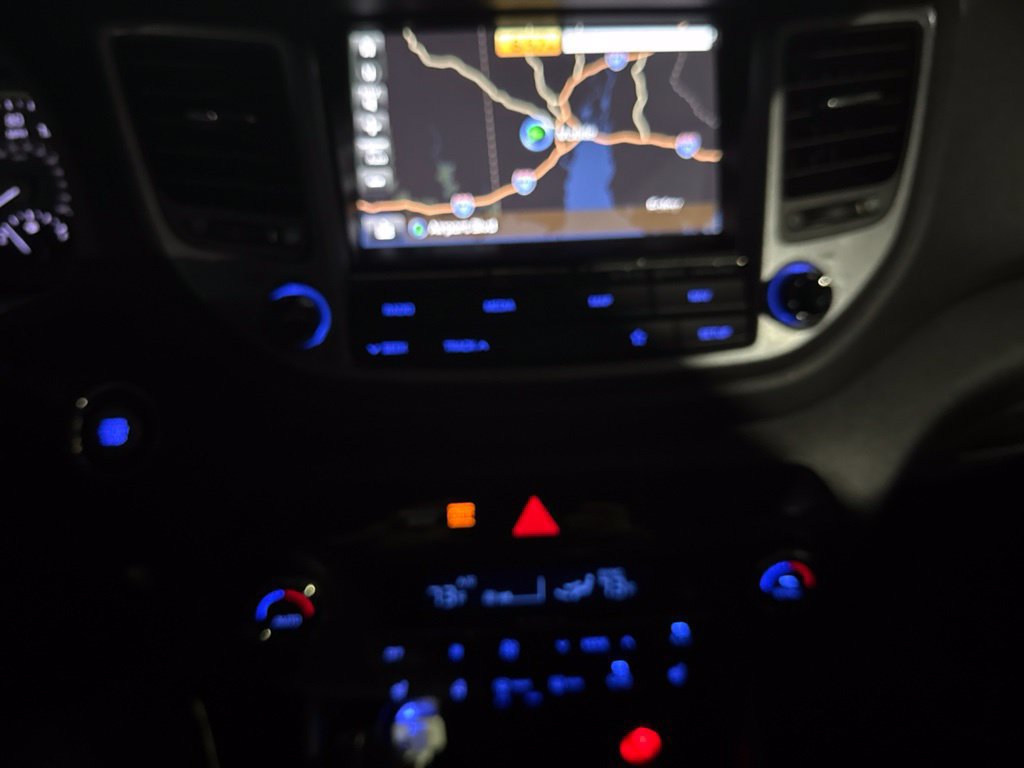Used 2018 Hyundai Tucson Limited FWD image 14
