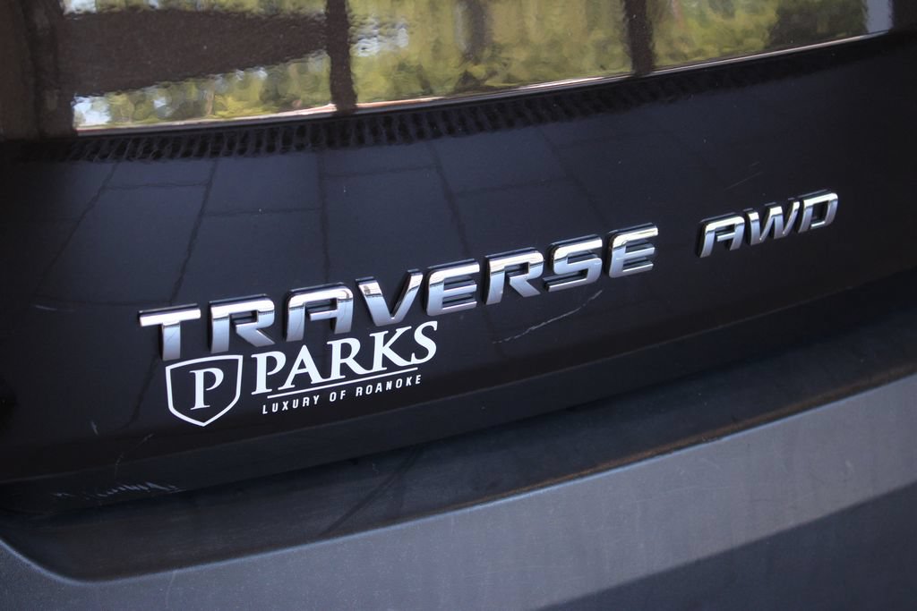 Used 2019 Chevrolet Traverse LT w/ LPO, Cargo Package AWD/4WD image 38
