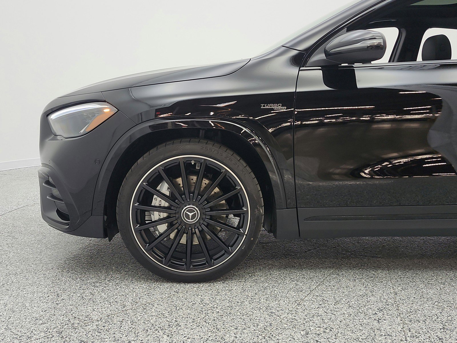 New 2026 Mercedes-Benz GLA 35 AMG 4MATIC image 17