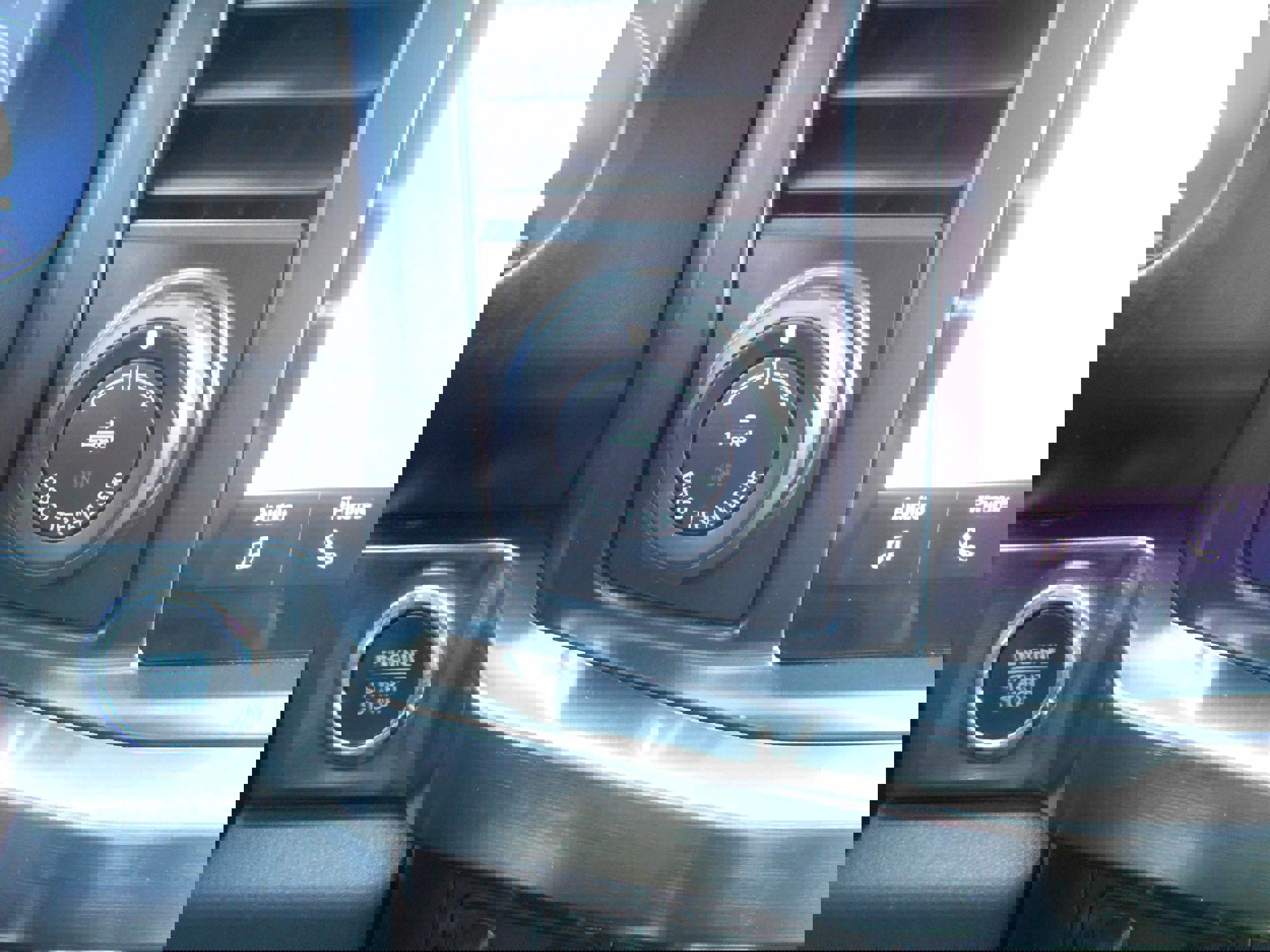 Used 2025 Ford F350 Lariat w/ Lariat Ultimate Package image 23