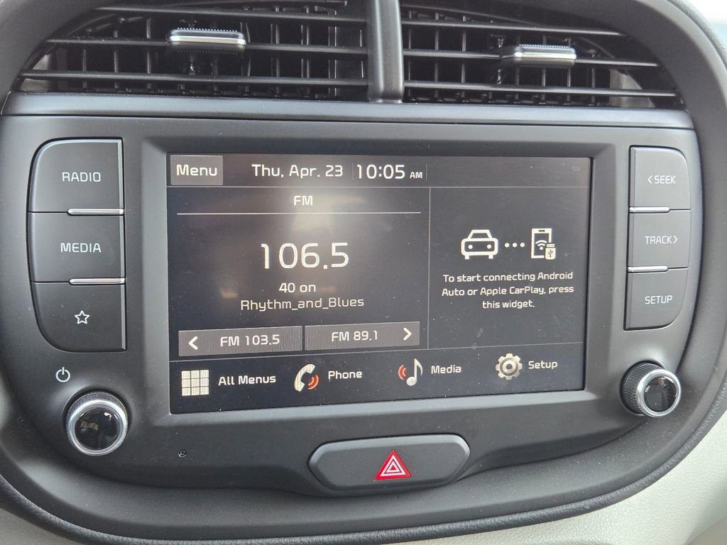 Used 2025 Kia Soul LX FWD image 25