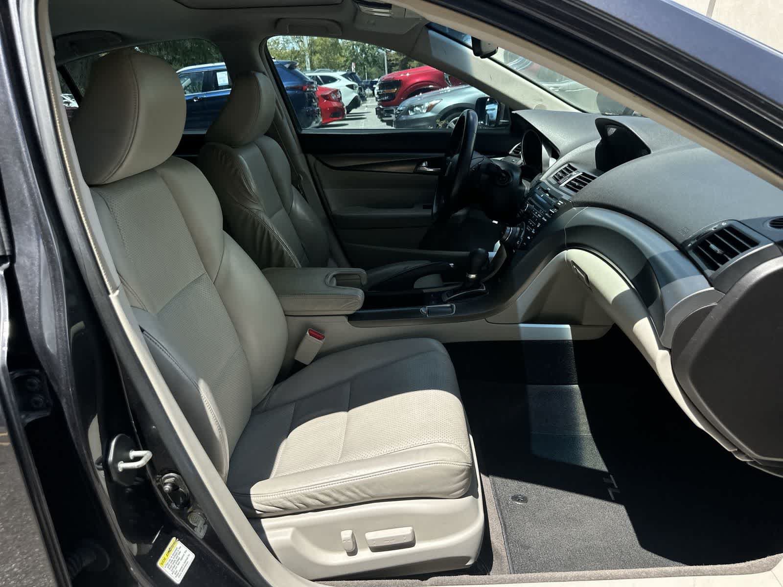 Used 2012 Acura TL w/ Technology Package FWD image 17