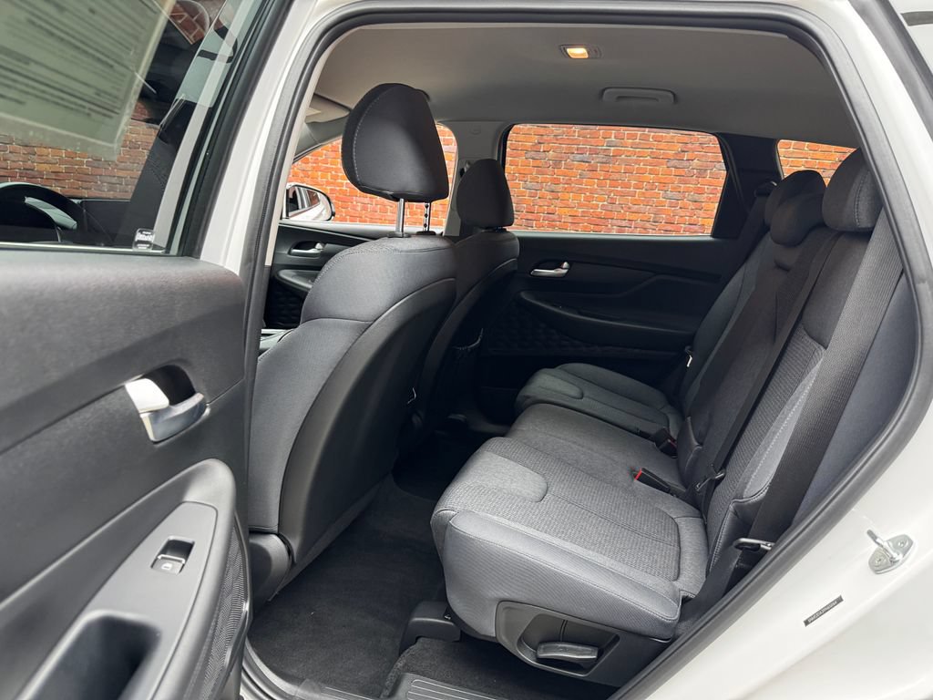 Used 2023 Hyundai Santa Fe SEL AWD/4WD image 24