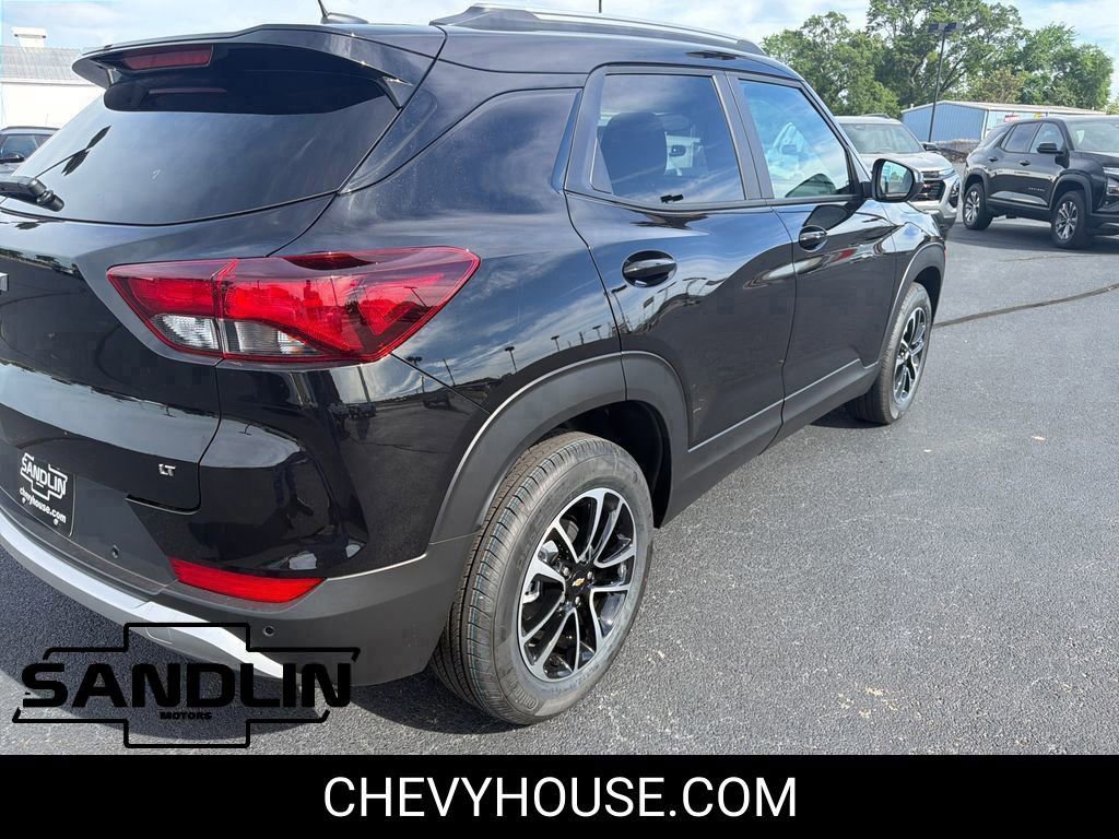 New 2026 Chevrolet TrailBlazer LT w/ Convenience Package FWD image 7