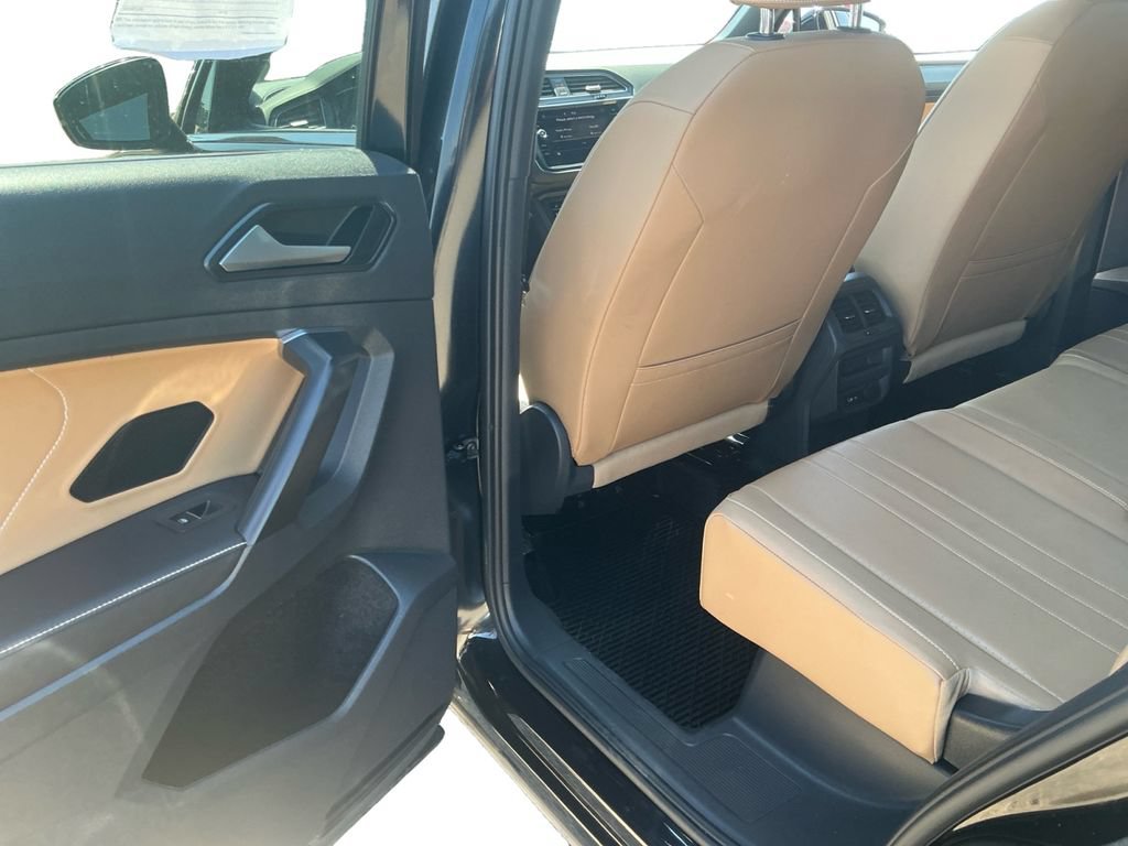 Used 2022 Volkswagen Tiguan SE FWD image 23