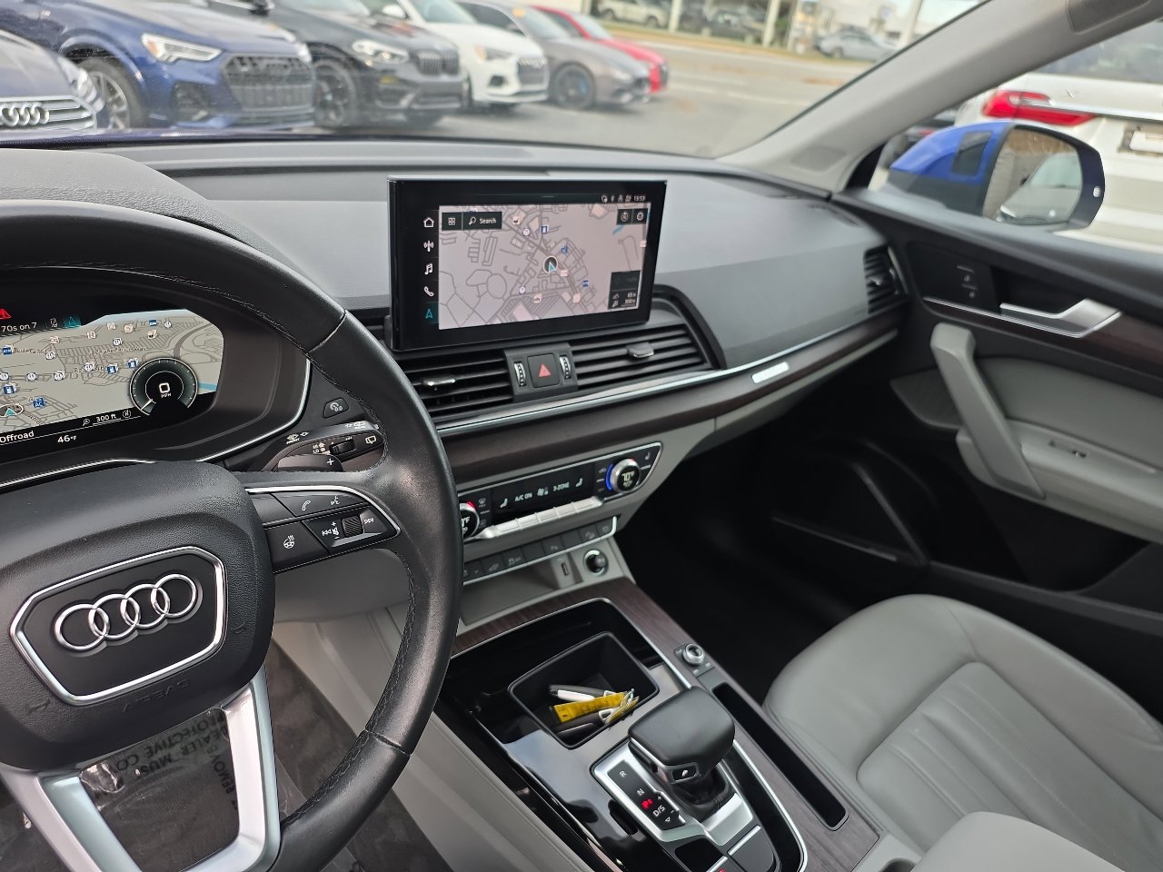 Used 2021 Audi Q5 e Premium Plus w/ Premium Plus Package image 25