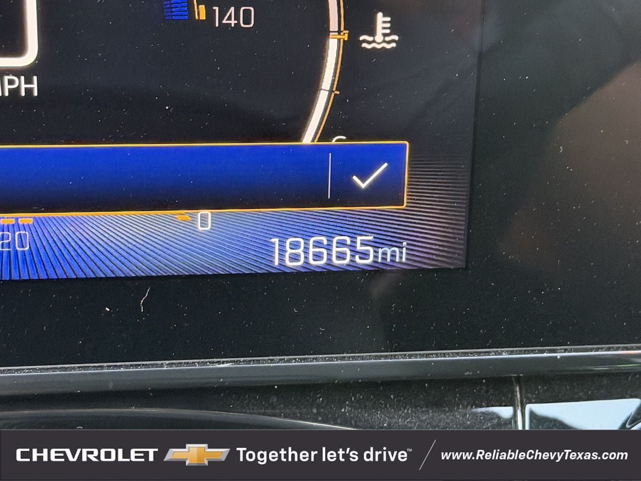 Used 2025 Chevrolet Trax RS w/ Sunroof Package FWD image 16