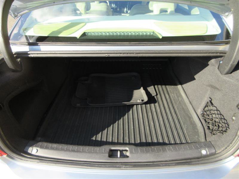 Used 2018 Volvo S90 T5 Momentum w/ Convenience Package image 6