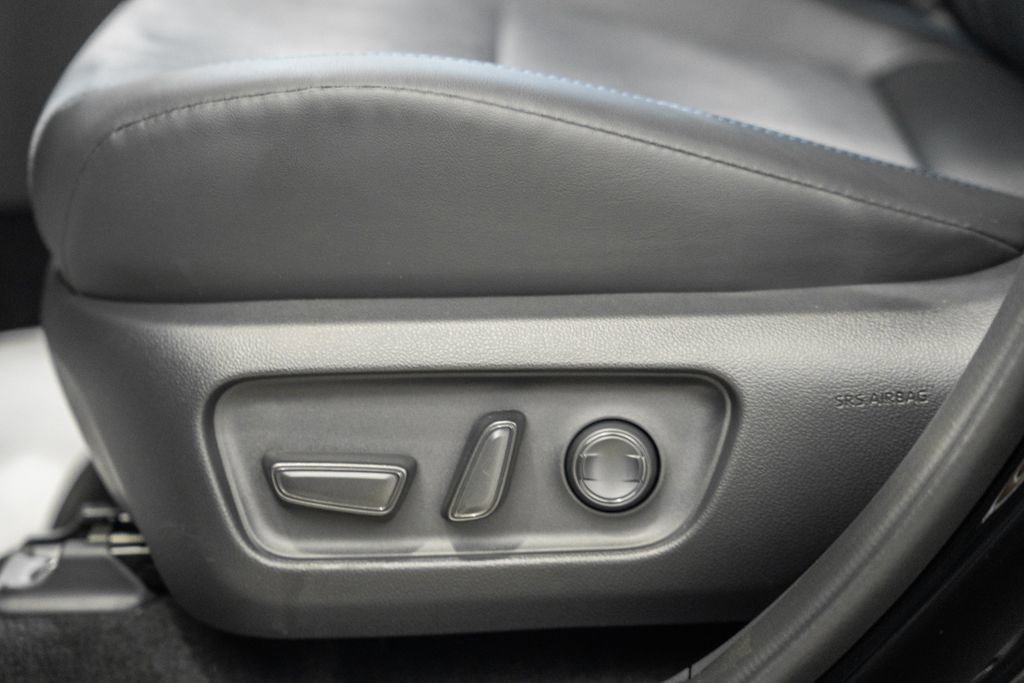 New 2026 Toyota RAV4 XSE AWD/4WD image 39