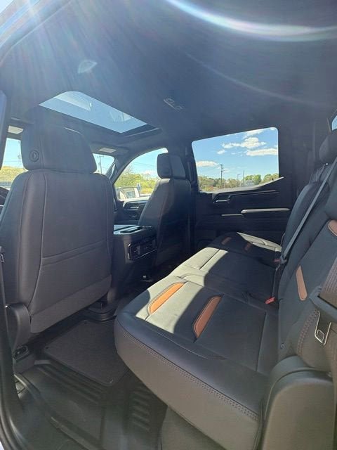 New 2026 GMC Sierra 1500 AT4 w/ Technology Package AWD/4WD image 15