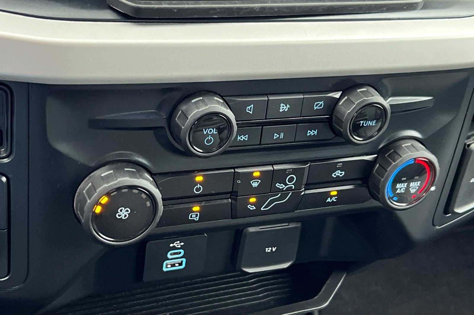 Certified 2024 Ford F250 XLT image 20