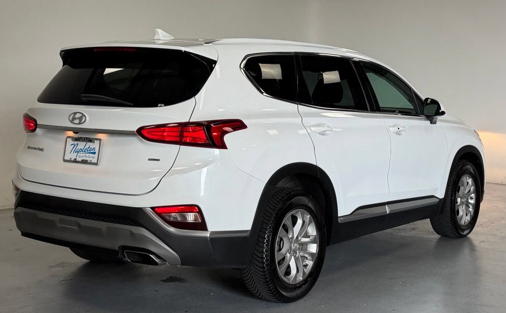 Used 2019 Hyundai Santa Fe SEL AWD/4WD image 3