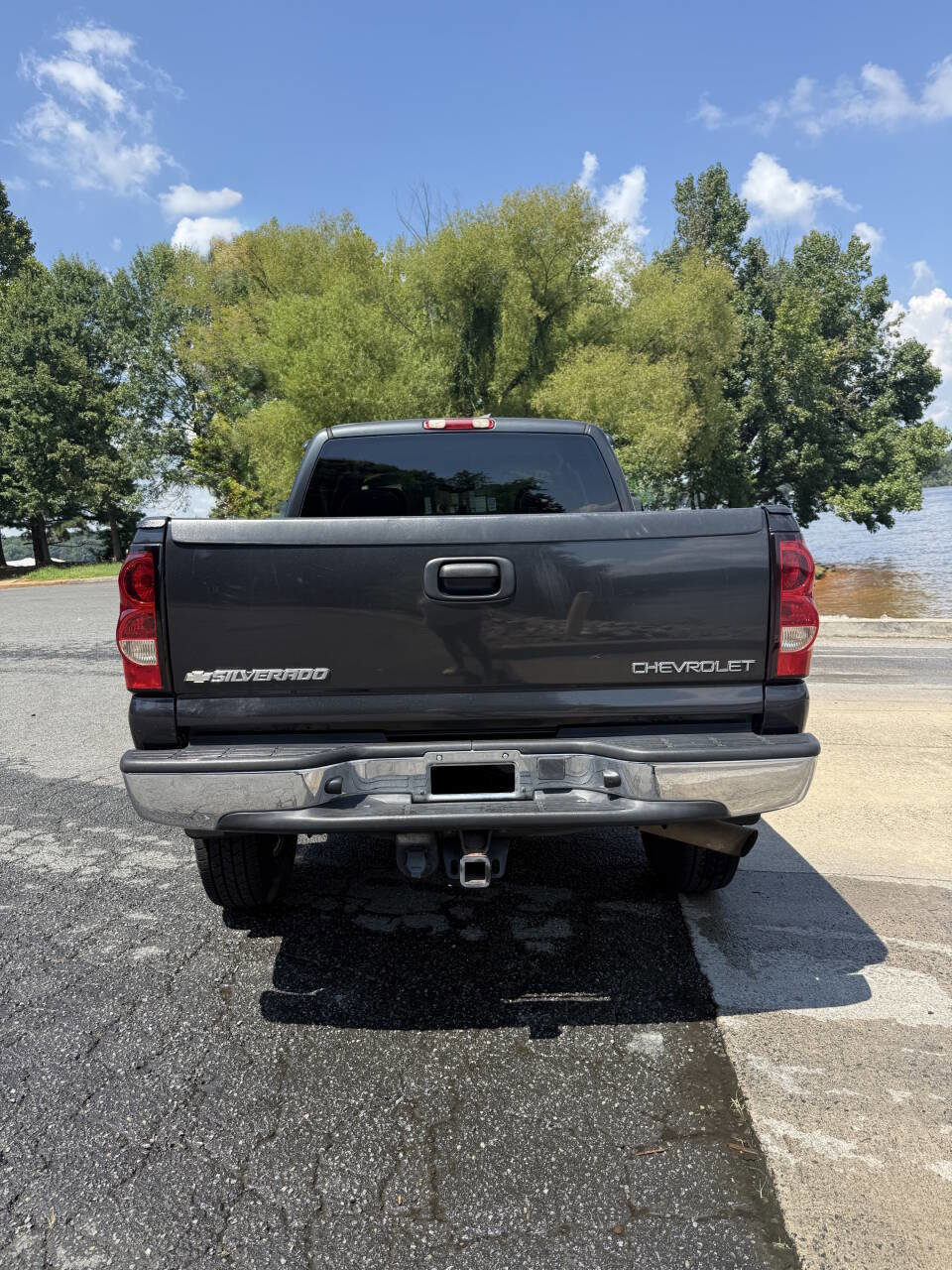 Used 2004 Chevrolet Silverado 2500 LS RWD image 5