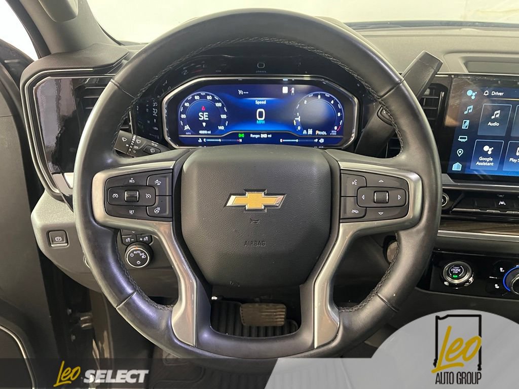 Used 2023 Chevrolet Silverado 1500 LT AWD/4WD image 14