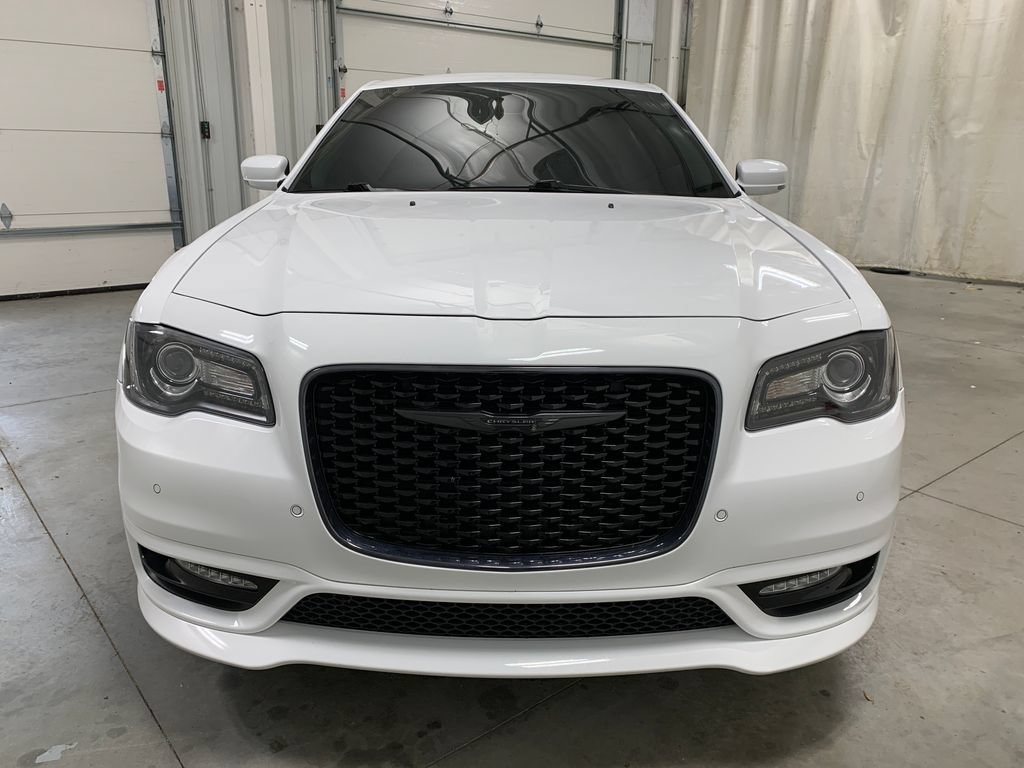 Used 2023 Chrysler 300 Touring L w/ Comfort Group AWD/4WD image 30