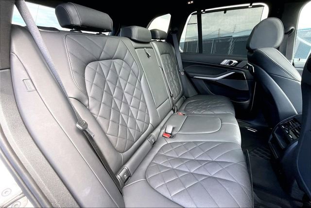 Used 2025 BMW X5 sDrive40i w/ Premium Package image 28