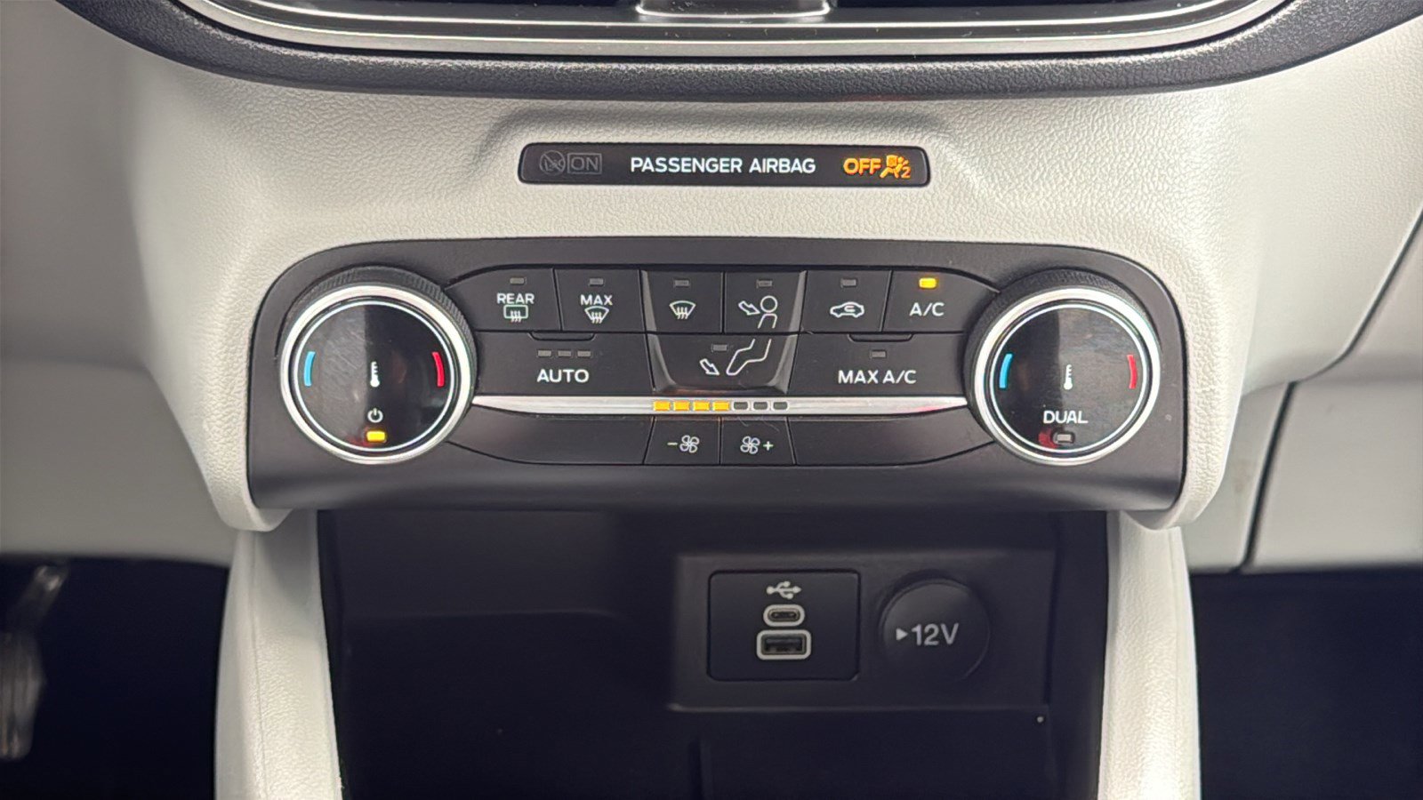 Used 2024 Ford Escape Active FWD image 18