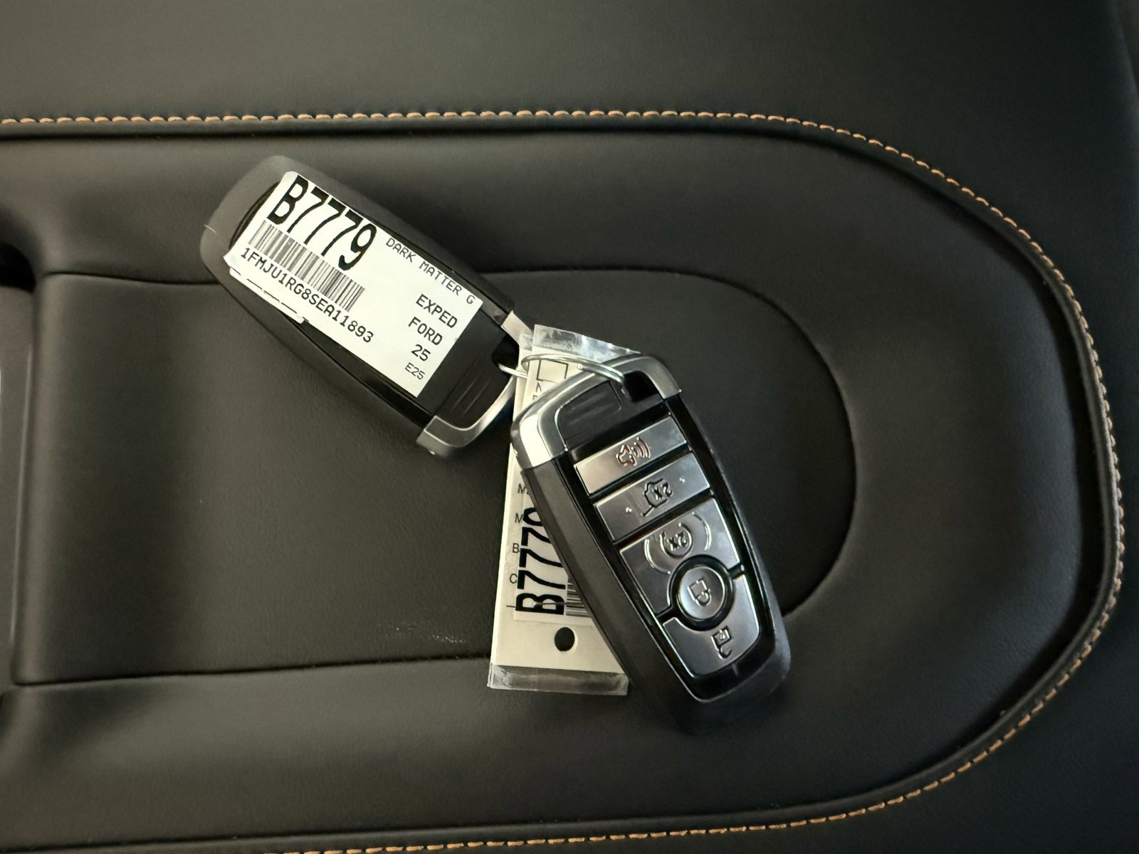 New 2025 Ford Expedition Tremor image 40